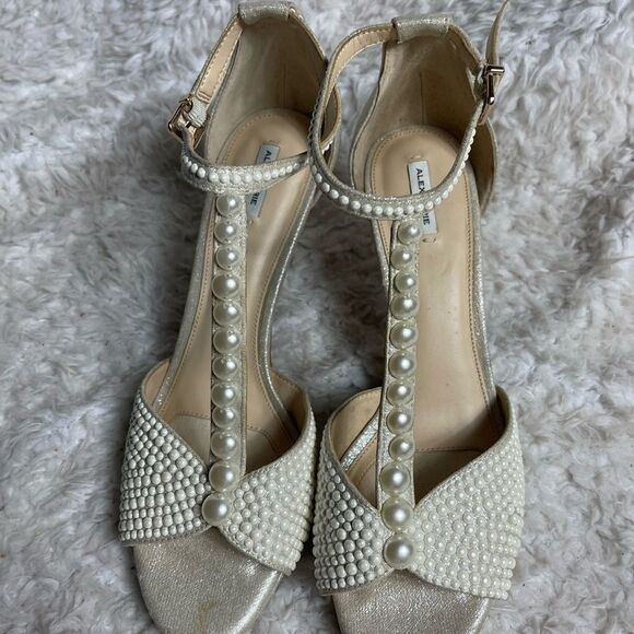 Alex Marie ivory glitter satin pearls T strap ankle sandals size 12M - Picture 8 of 12